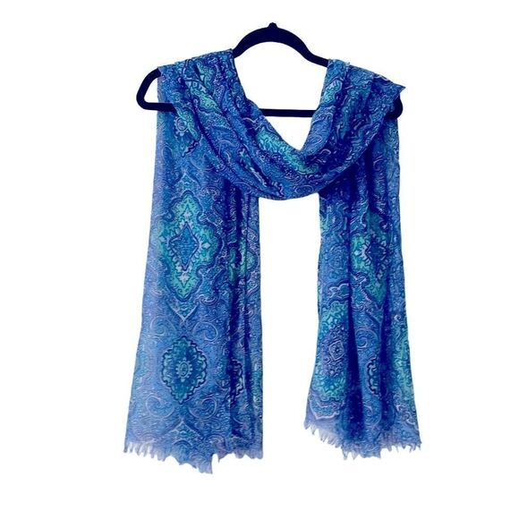 Large blue and aqua medallion pattern long rectangle scarf - Picture 5 of 10